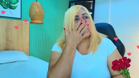 eva_love49 online show from February 24, 2026, 7:45 pm