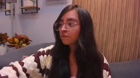 Angelinne online show from January 19, 2025, 3:29 am