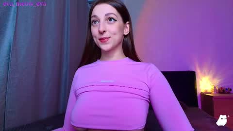 Snapshot of eva_meow_eva chatting on August 3, 2026, 9:40 pm eva_meow_eva online show from August 3, 2026, 9:40 pm