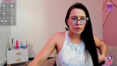 Eva  online show from April 5, 2026, 2:14 pm