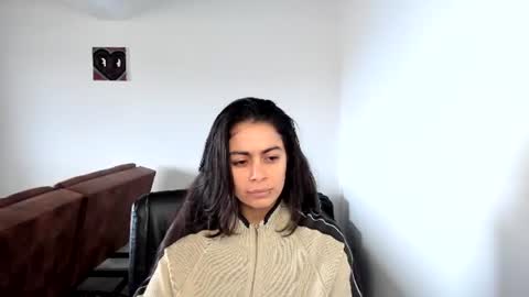 Snapshot of eva_monn chatting on July 23, 2026, 2:37 pm eva_monn online show from July 23, 2026, 2:37 pm