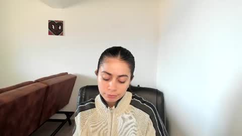 Snapshot of eva_monn chatting on July 30, 2026, 3:33 pm eva_monn online show from July 30, 2026, 3:33 pm