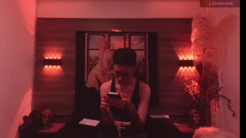 Eva cute online show from November 14, 2025, 5:22 pm