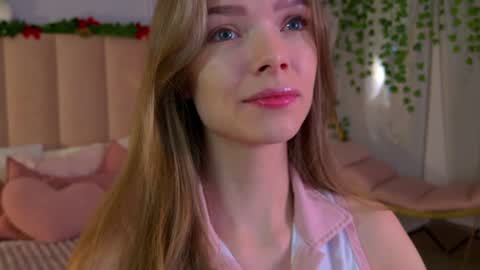 Eva online show from December 14, 2024, 5:29 am