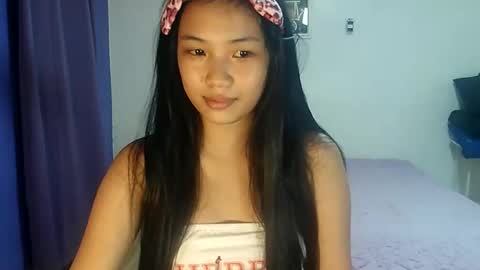 Snapshot of eva_pinay19 chatting on February 27, 2026, 7:19 am eva_pinay19 online show from February 27, 2026, 7:19 am