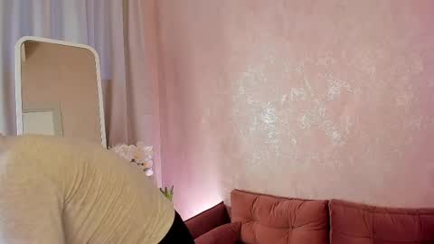 Snapshot of eva_romero chatting on April 22, 2026, 1:08 am Eva online show from April 22, 2026, 1:08 am