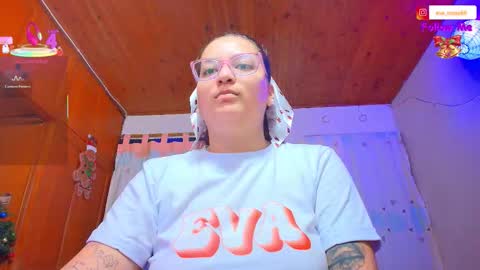 Snapshot of eva_rosse69 chatting on December 18, 2025, 11:05 am Eva online show from December 18, 2025, 11:05 am