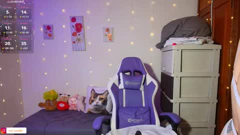 Snapshot of eva_rosse69 chatting on January 11, 2026, 12:10 pm Eva online show from January 11, 2026, 12:10 pm