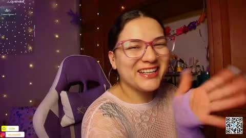 Snapshot of eva_rosse69 chatting on March 2, 2026, 12:01 pm Eva online show from March 2, 2026, 12:01 pm