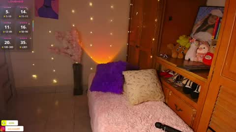 Snapshot of eva_rosse69 chatting on April 8, 2026, 11:10 am Eva online show from April 8, 2026, 11:10 am
