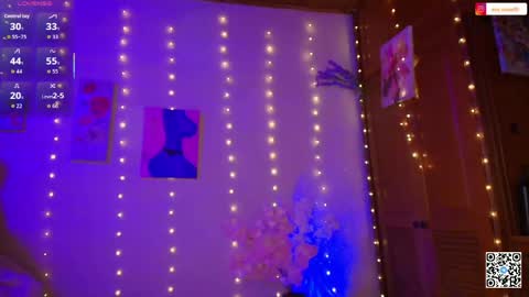 Snapshot of eva_rosse69 chatting on April 29, 2026, 12:09 pm Eva online show from April 29, 2026, 12:09 pm