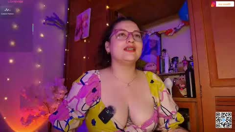 Snapshot of eva_rosse69 chatting on May 11, 2026, 2:45 pm Eva online show from May 11, 2026, 2:45 pm