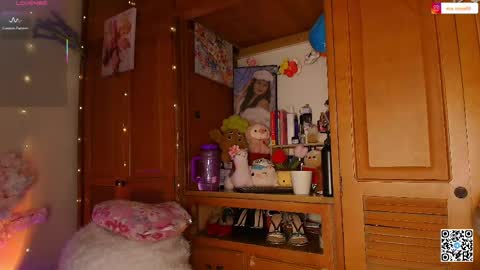 Snapshot of eva_rosse69 chatting on May 20, 2026, 12:11 pm Eva online show from May 20, 2026, 12:11 pm