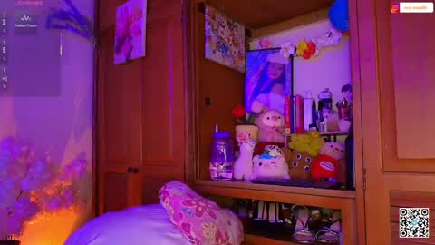 Snapshot of eva_rosse69 chatting on May 23, 2026, 12:09 pm Eva online show from May 23, 2026, 12:09 pm