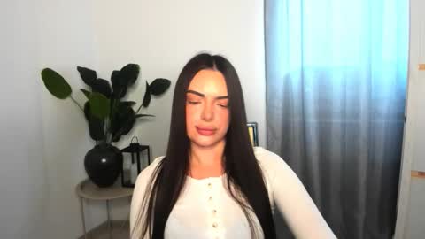 Eva online show from February 13, 2026, 1:18 pm