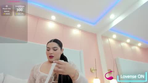 eva_saintt online show from September 29, 2025, 5:51 pm