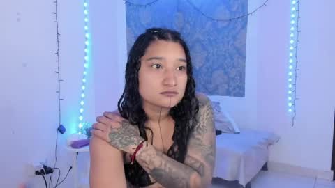 Eva  online show from April 15, 2026, 9:38 am