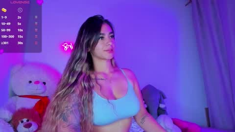 Eva Shinee online show from October 27, 2025, 11:25 am