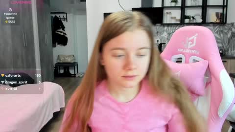 Eva online show from January 5, 2025, 8:22 am