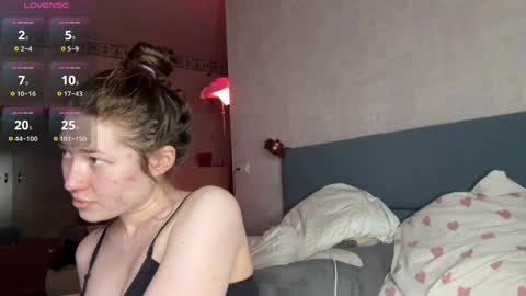 Snapshot of eva_varnerr chatting on April 3, 2026, 9:02 pm eva varnerr online show from April 3, 2026, 9:02 pm