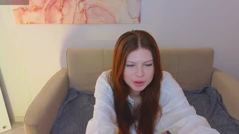 Hi Im Eva new here online show from January 13, 2025, 1:39 pm