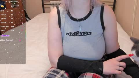 Snapshot of eva_zero chatting on May 16, 2026, 10:01 am Eva online show from May 16, 2026, 10:01 am