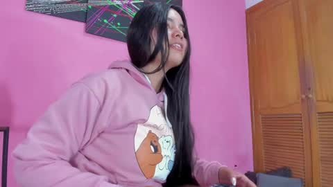 Snapshot of evaa_greey chatting on February 13, 2025, 8:24 pm Eva Grey online show from February 13, 2025, 8:24 pm