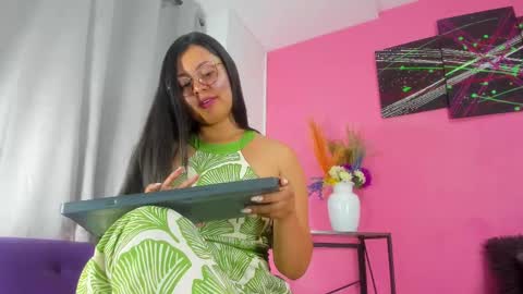 Snapshot of evaa_greey chatting on March 3, 2025, 10:10 pm Eva Grey online show from March 3, 2025, 10:10 pm