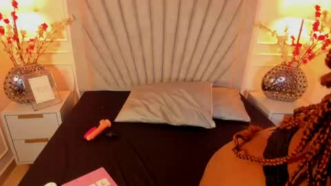 Snapshot of evaa_martinez chatting on June 6, 2026, 3:44 am Eva online show from June 6, 2026, 3:44 am