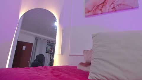 Snapshot of evaa_mills chatting on July 20, 2026, 7:49 pm Eva online show from July 20, 2026, 7:49 pm