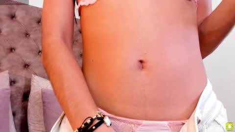 Snapshot of evaa_rose_ chatting on November 10, 2025, 10:31 pm Eva online show from November 10, 2025, 10:31 pm