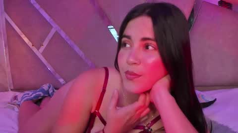 EvaBloom online show from November 21, 2025, 10:08 pm