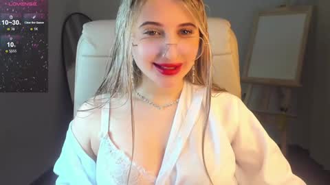 Eva  online show from January 8, 2025, 5:27 am