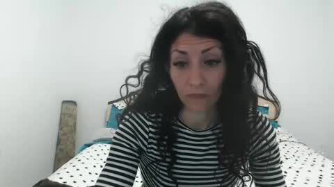 Snapshot of evacrisxxx chatting on May 12, 2026, 2:52 am hornycrissyyourlove online show from May 12, 2026, 2:52 am