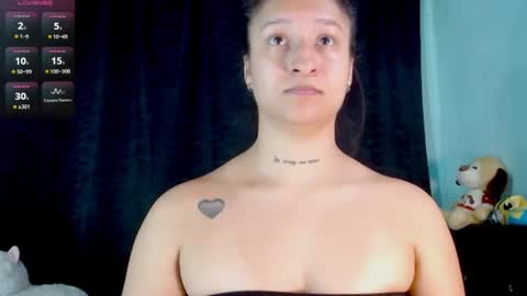 Snapshot of evah_lee chatting on June 11, 2026, 5:05 am Evah Lee online show from June 11, 2026, 5:05 am