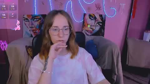 Snapshot of evalora_vei chatting on June 28, 2026, 7:20 pm evalora online show from June 28, 2026, 7:20 pm