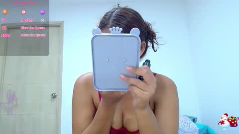 Snapshot of evaluna_horny_ chatting on December 3, 2025, 10:19 pm evaluna horny online show from December 3, 2025, 10:19 pm