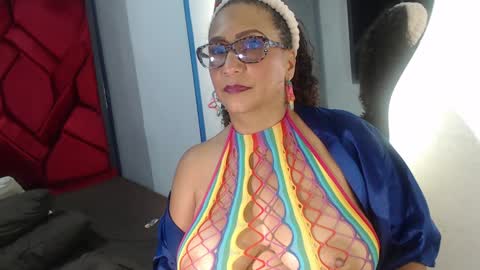 Eva Mills online show from January 29, 2025, 11:04 pm