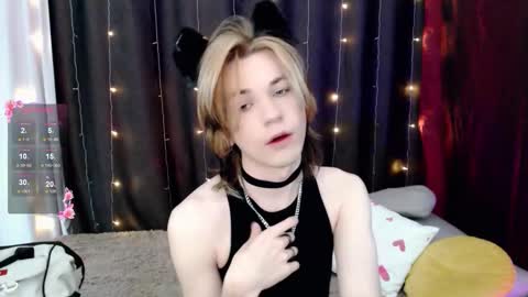 Snapshot of evan_reinhart chatting on November 9, 2025, 2:10 am evan_reinhart online show from November 9, 2025, 2:10 am