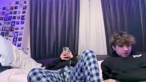 Evan Brown online show from March 9, 2025, 4:38 am