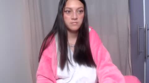 Snapshot of evangeline_petite chatting on June 23, 2026, 3:59 am eva online show from June 23, 2026, 3:59 am