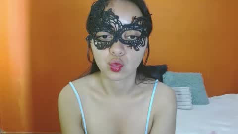 evangelinne_01 online show from February 6, 2026, 3:15 pm