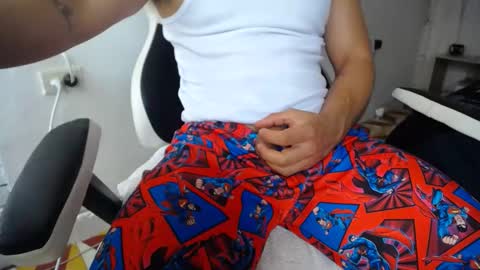 Snapshot of evans_king chatting on March 1, 2025, 12:23 pm Evan online show from March 1, 2025, 12:23 pm