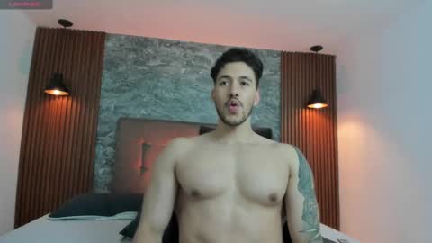 E V A N S online show from October 9, 2025, 8:29 pm