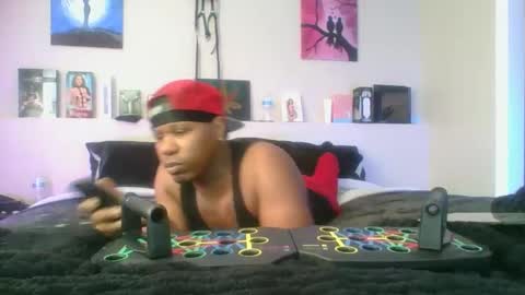 evanschris2048 online show from March 6, 2025, 5:33 pm