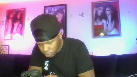 evanschris2048 online show from March 8, 2025, 1:47 pm