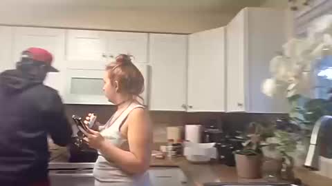 evanschris2048 online show from October 11, 2025, 12:32 am