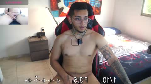 Snapshot of evanvelvet chatting on February 14, 2026, 2:47 pm online show from February 14, 2026, 2:47 pm