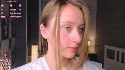 Eva online show from October 30, 2025, 7:14 pm