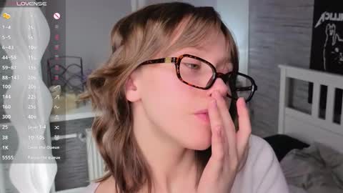 Snapshot of evas_soul chatting on February 27, 2026, 7:14 pm Eva online show from February 27, 2026, 7:14 pm